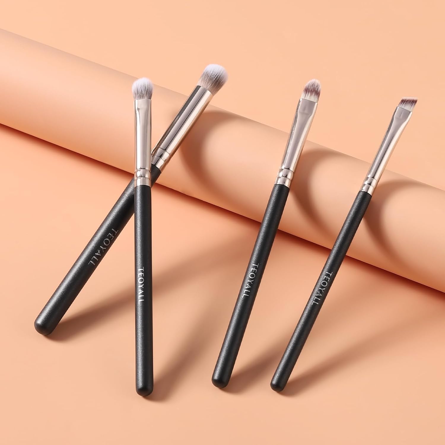 TEOYALL Professional Flat Angled Eyeliner Brush with Soft Synthetic Bristles for Eyebrows and Eyeliner - Image 7