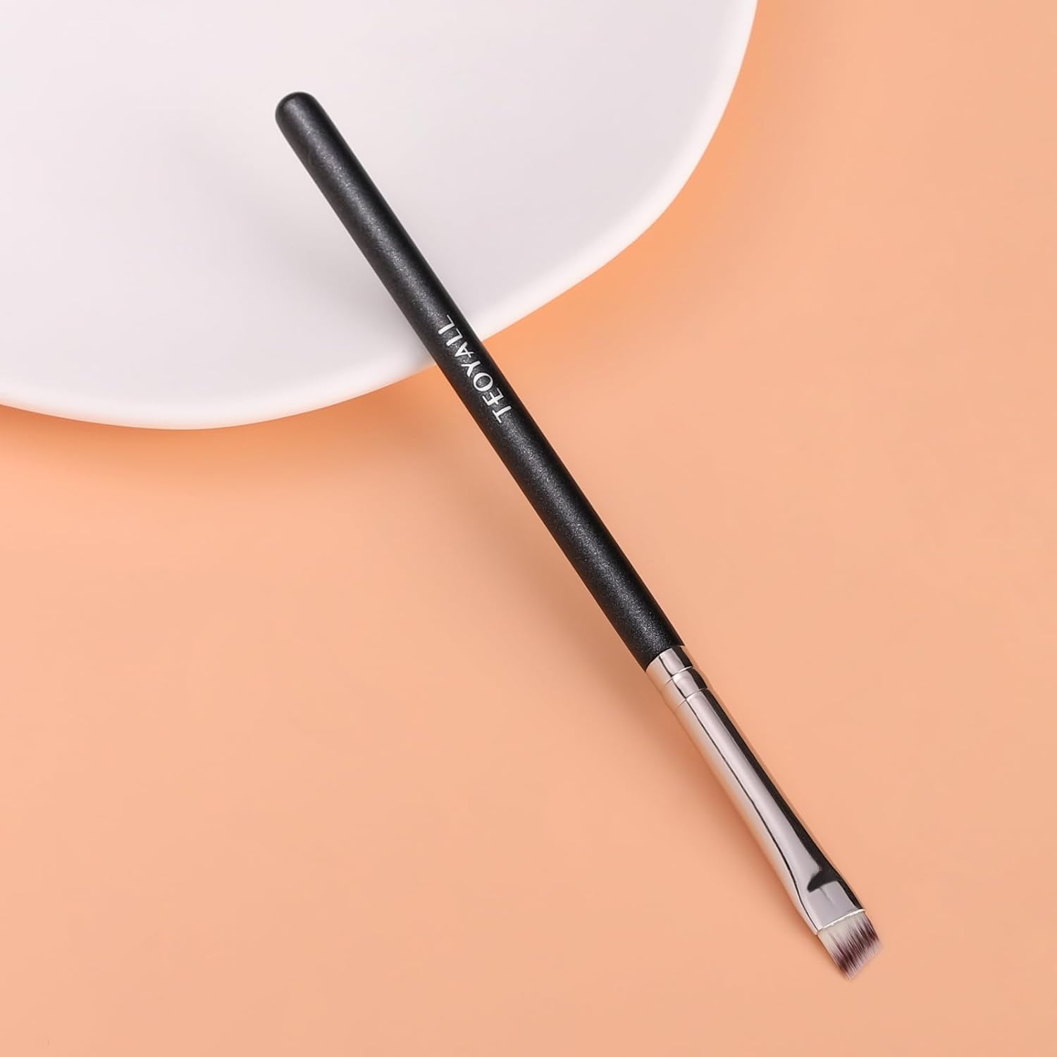 TEOYALL Professional Flat Angled Eyeliner Brush with Soft Synthetic Bristles for Eyebrows and Eyeliner - Image 6