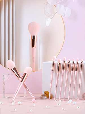 Brush Set Image 3