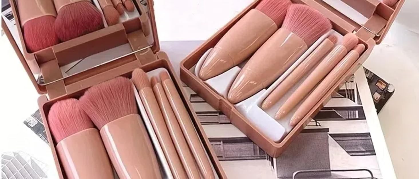 Portable Makeup Brush