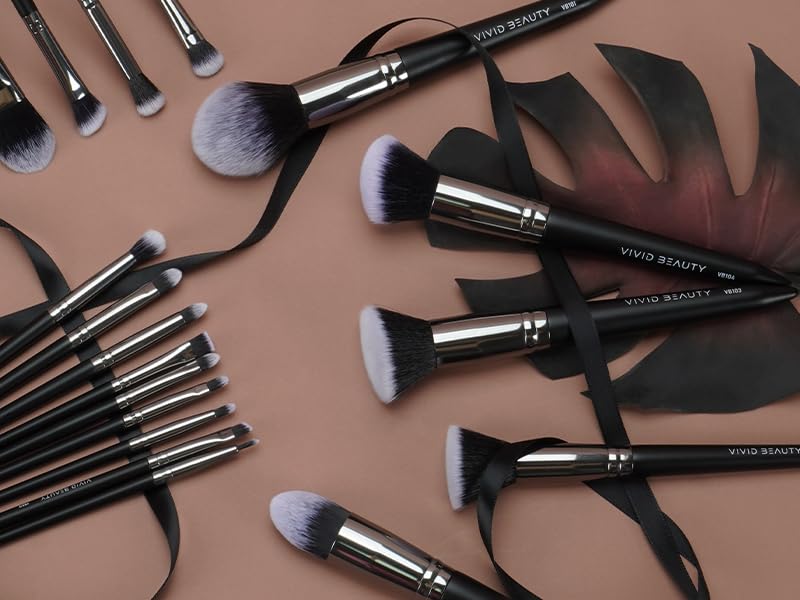 Highlighter Brush Makeup