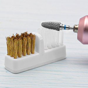 2-In-1 Cleaning Brush: