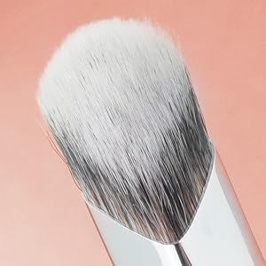 under eye concealer brush