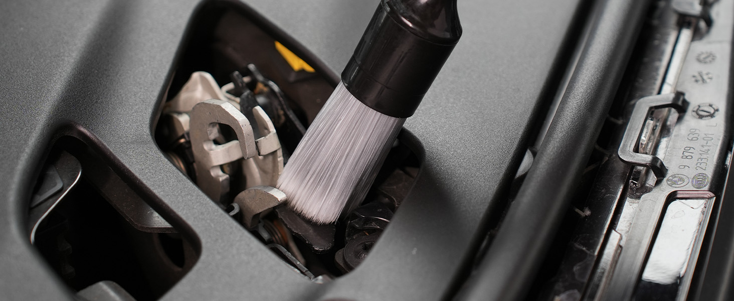 car interior detail brush for seat and carpet
