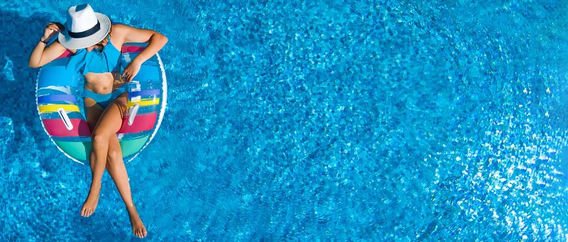 pool banner