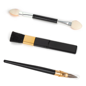 MAKEUP KIT