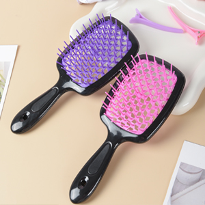 detangling brush
