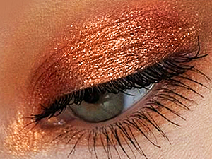 warm red eyes makeup Red Eyeshadow Palette 