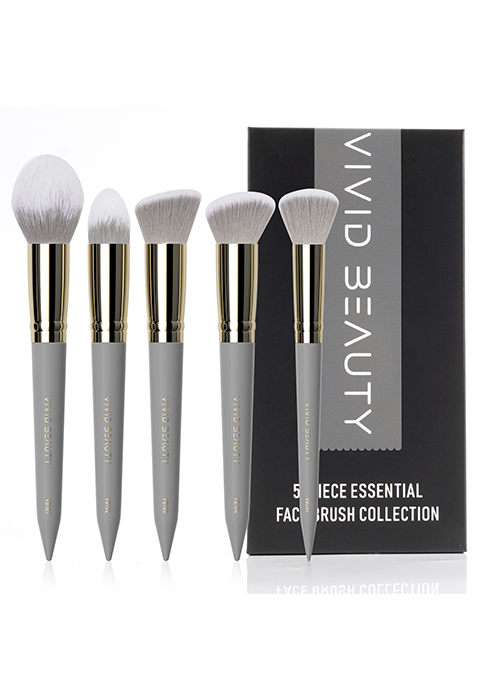 pretty makeup brushes