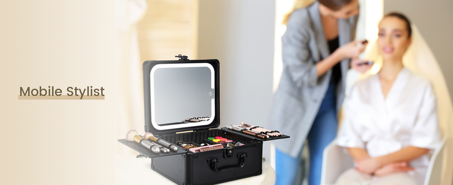 train case with led mirror
