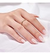 press on nails