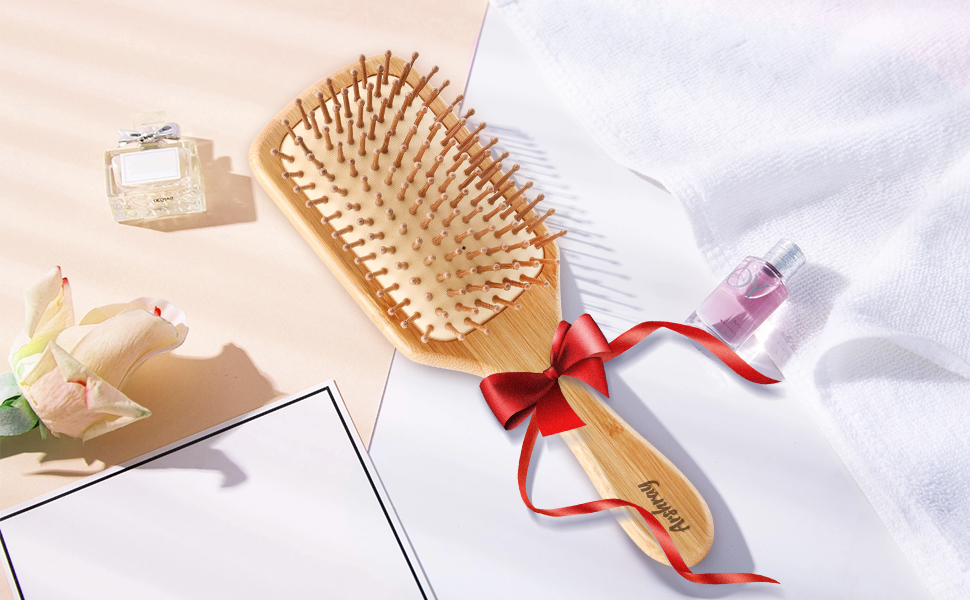 wooden hair brush