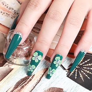fake nails