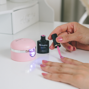 Model, Product image, nail polish