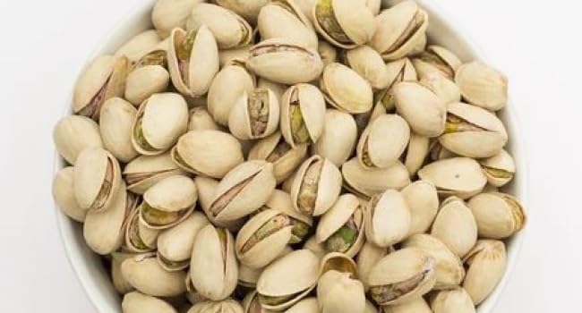 Pistachio Oil is known for its protective, and rejuvenating properties. 