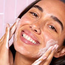 clarifying cleanser lifestyle 3