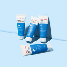 clarifying cleanser lifestyle 1
