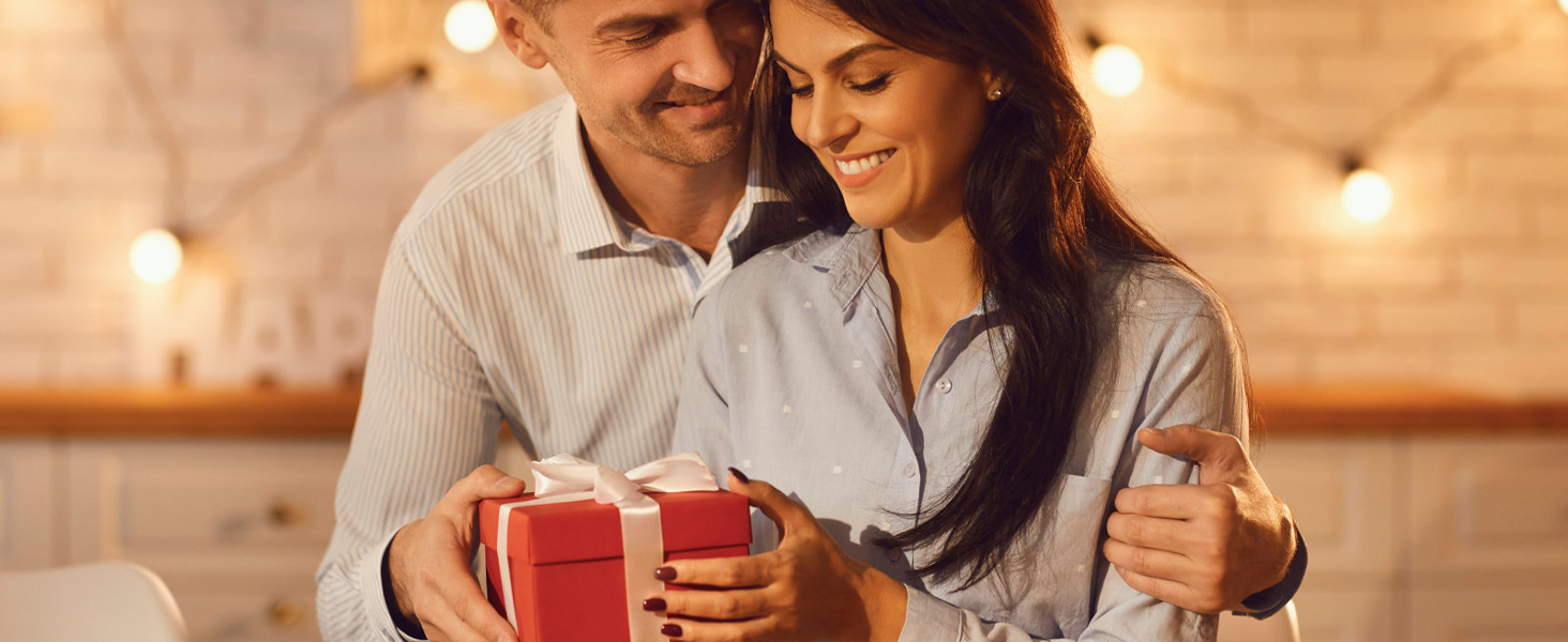 Gifts for Lovers