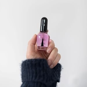 STRONG Botanical held by hand