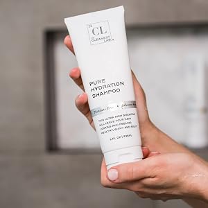 shampoo hand