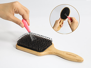 HAIRBRUSH 