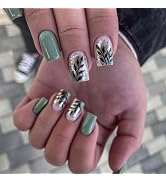 Green Press on Nails Short Fake Nails with Leaves Designs Square Glue on Nails Glossy Nails Press...
