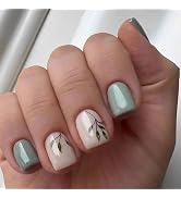 ArtiClaws Nails Press ons Short Square Green Hand Painted Leaves 24 Pcs Fake Nails with Designs A...