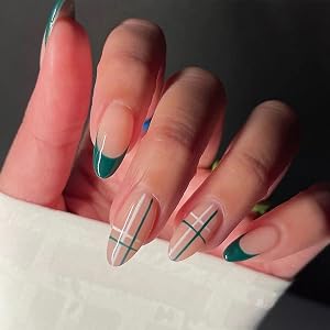 green press on nails