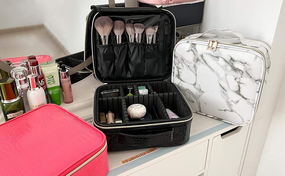 COSMETIC BAG