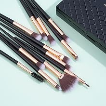 makeup brushes