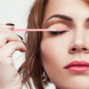 eyeshadow brush