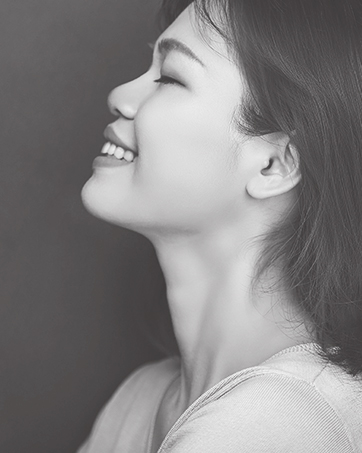 ROWNYEON Founder：Jolin