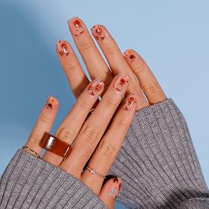 press on nails 