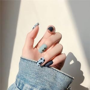 Blue press on nail