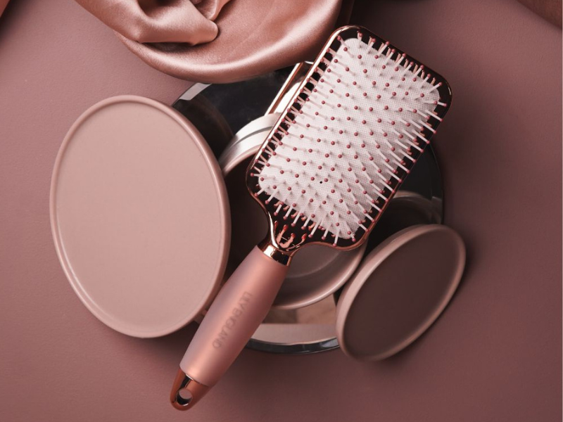 the body shop hair brush