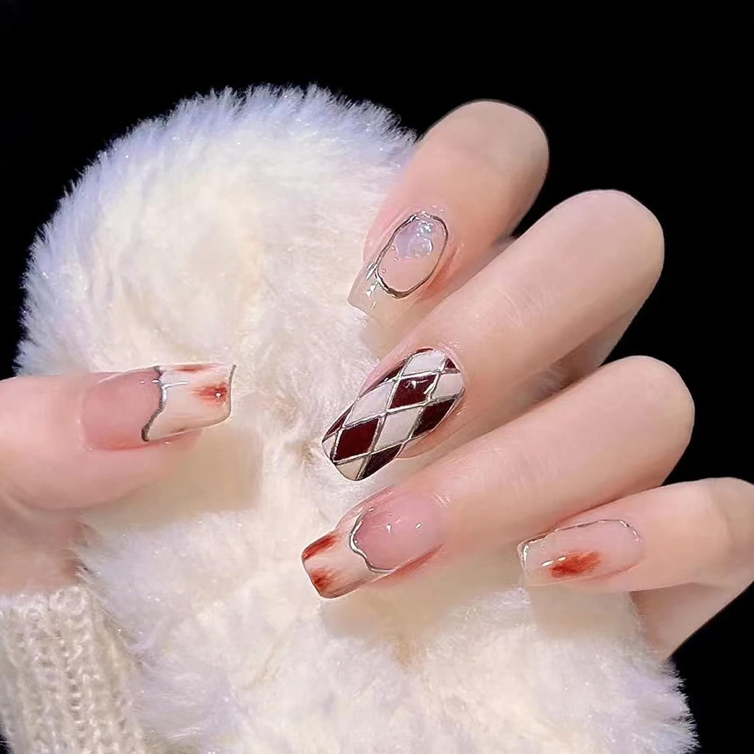 IMSOHOT Glossy Medium Press on Nails Coffin Checkerboard Fake Nails Ombre White Glue on Nails 24Pcs Ballerina False Nails Full Cover Acrylic Nails for Women