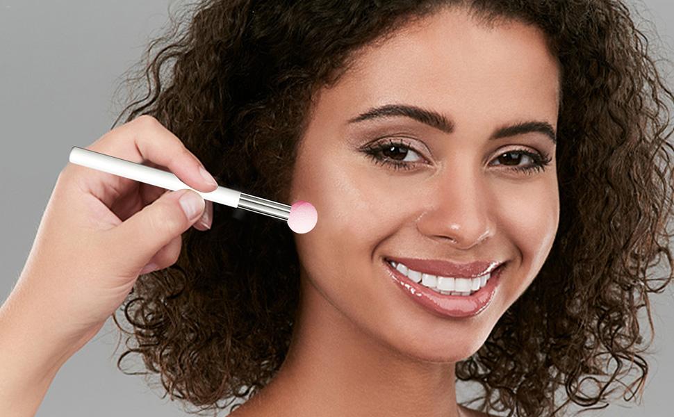 Mushroom ⁣Concealer Brush - mushroom head Brightening Concealer Brush